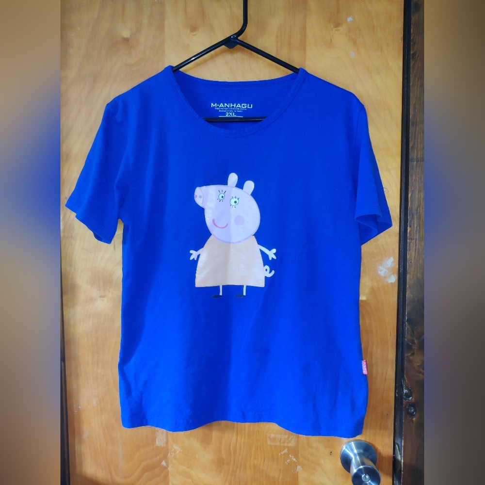 Mommy pig woman's shirt